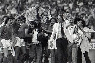 1982: Italia Mundial, stampa sportiva campione mondiale di Voltafaccia