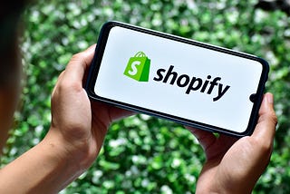 10 Reasons Why You Should Start Using Shopify