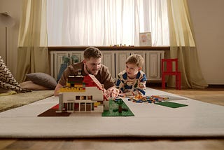 UBS positions itself as a decision-making aid with a new campaign by FRASER of Switzerland aimed at…