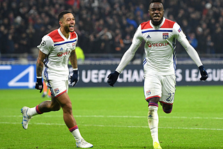 Lyon deixa a vitória escapar, empata com o City e classificação está em risco