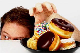 4 Causes Of Sugar Cravings And How To Deal With Them