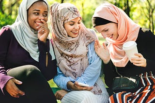 7 Tips yang Membuat Hijab Fashion Semakin Gaya