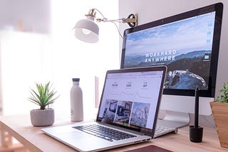 The Absolute Essential Components of a Business Blog