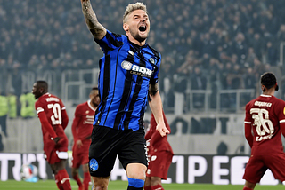 hat showcased the Italian side’s resilience and attacking flair. The match, which ended 3–0 in favor of Atalanta, saw a series of compelling moments that underscored the team’s determination and strategic acumen.
 
 From the outset, it was evident that Atalanta had come prepared to take the game to Liverpool. With six changes from their previous match, including the inclusion of players like Isaac Hine and Mario Telich, Atalanta displayed a depth of squad and tactical flexibility that caught Liv