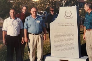 Dedication of the Battle of Hatteras Islan Monument in 1999 by historical tourism and business leaders (image source: JD Solomon, used with permission; author at left)