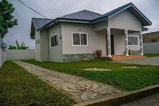 Navigating the Ghanaian Real Estate Market: A Strategic Approach Inspired by the Past