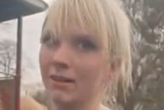 blonde white woman, shiloh hendrix in screencap from video of her calling a child the n word.