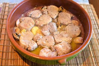 Casserole dish with meat