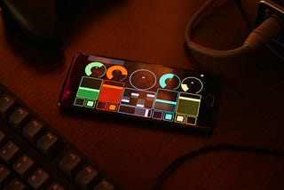 Understand different update mechanisms in Android
