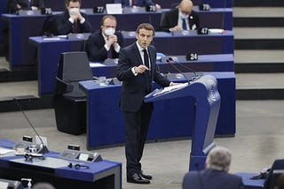 #10 Macron e l’UE