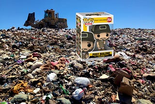 Image of Arizona landfill by by Alan Levine, used under CC BY 2.0