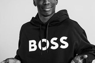 Wie ein arbeitsloser Fabrikarbeiter in 2 Jahren zum Gesicht von Hugo Boss wurde