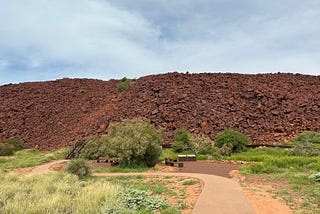 Overview of the Ngajarli — Deep Gorge — site. Only a small part of a much bigger aboriginal settlement;