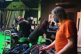 Sound(scape) design in virtual production: using location sound in the studio