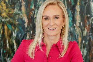 Elizabeth Jane: How to attract the perfect partner in 2025