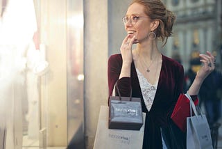Want More Sales? Pre-Suade Your Customers with These 5 Subtle Moves