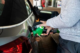 Want to Save Your Time and Money? Try Mobile Gas Fill Up Services