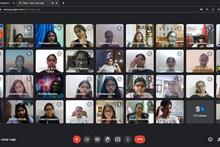A glimpse into a WE Cohort session