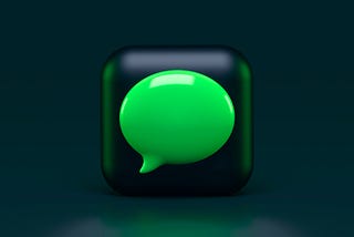 3d green chat bubble