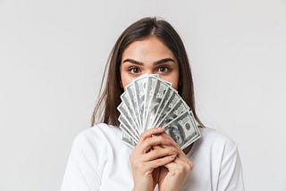 8 Habits From People Who Always Have Money
Some people always have money, no matter how little they…