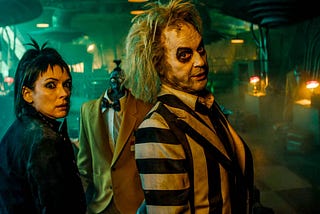 CRÍTICA: BeetleJuice — Os fantasmas se divertem sem usar CGI