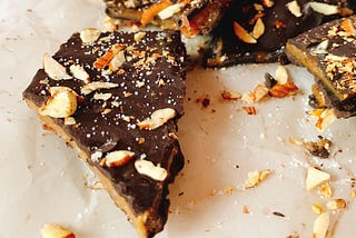 TheGoodFoodPage’s Decadent Dark Chocolate Butternut Crunch