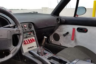 How to build your own NA Miata center console Stereo