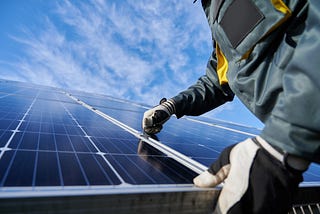 William Schantz Explains Benefits And Drawbacks Of Solar Energy