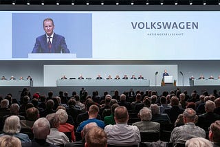 Herbert Diess bekennt sich zum Gasantrieb