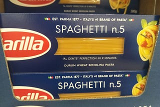 A pack of Barilla spaghetti. The cooking time is displayed at the centre. The pack is slick and the readability is very good.