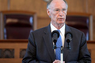 Alabama Governor Bentley Resigns