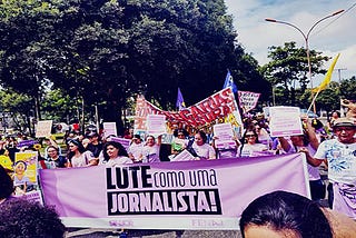Com Bolsonaro, violência contra mulheres jornalistas dispara no Brasil