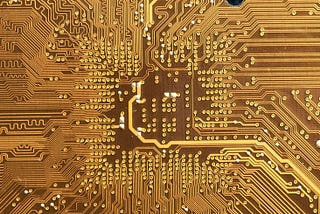 Quantum Hardware & Quantum Software: Navigating the Quantum Computing Frontier