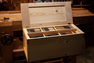Hybrid Japanese and Western Tool Chest