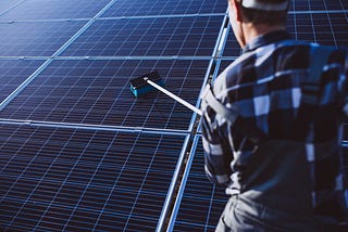 Solar Panels Maintenance and Longevity Tips