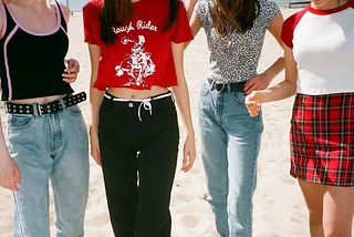 Brandy Melville, from teenage girls’ toxic dream to real California dreamland