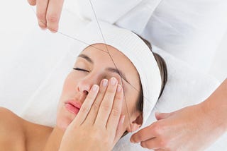 Benito Brow Bar Guide to Threading