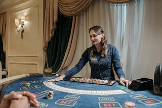 Casino Outfits and Dress Code: What to Wear to a Casino?