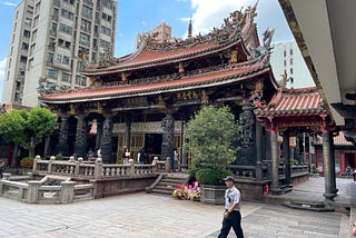Eating and Drawing My Way Through Taipei, Taiwan