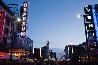 5 Things to do to in Vancouver at Night