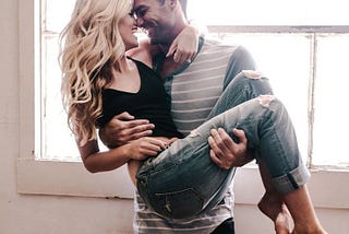 How to Talk to A Man and Make Him Like You Back
