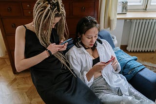 Social Media, Comparison, and a Materialistic Mindset