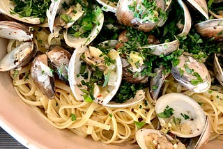 Linguine In White Clam Sauce