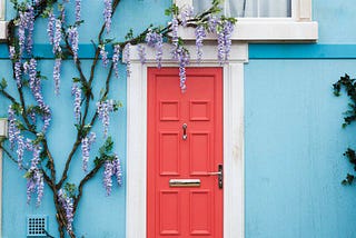 Front Door Design that are Popular among Homeowners