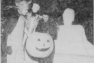 LOOKBACK: Austin family once hosted Halloween shows along Cedar