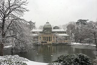 Snow in Madrid shuts down city.