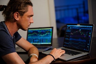 Boost Your Trading IQ with Free Forex Signals: Unleash Your Inner Trading Maverick