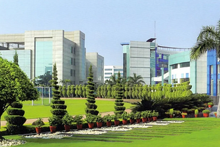 Top 5 best schools in Noida — Edunext Technologies.