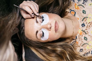 Eyelash Extensions: Your Eye’s New Best Frenemy