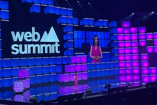 La tecnologia, può abbattere soffitti di cristallo? Parola alle donne del Web Summit